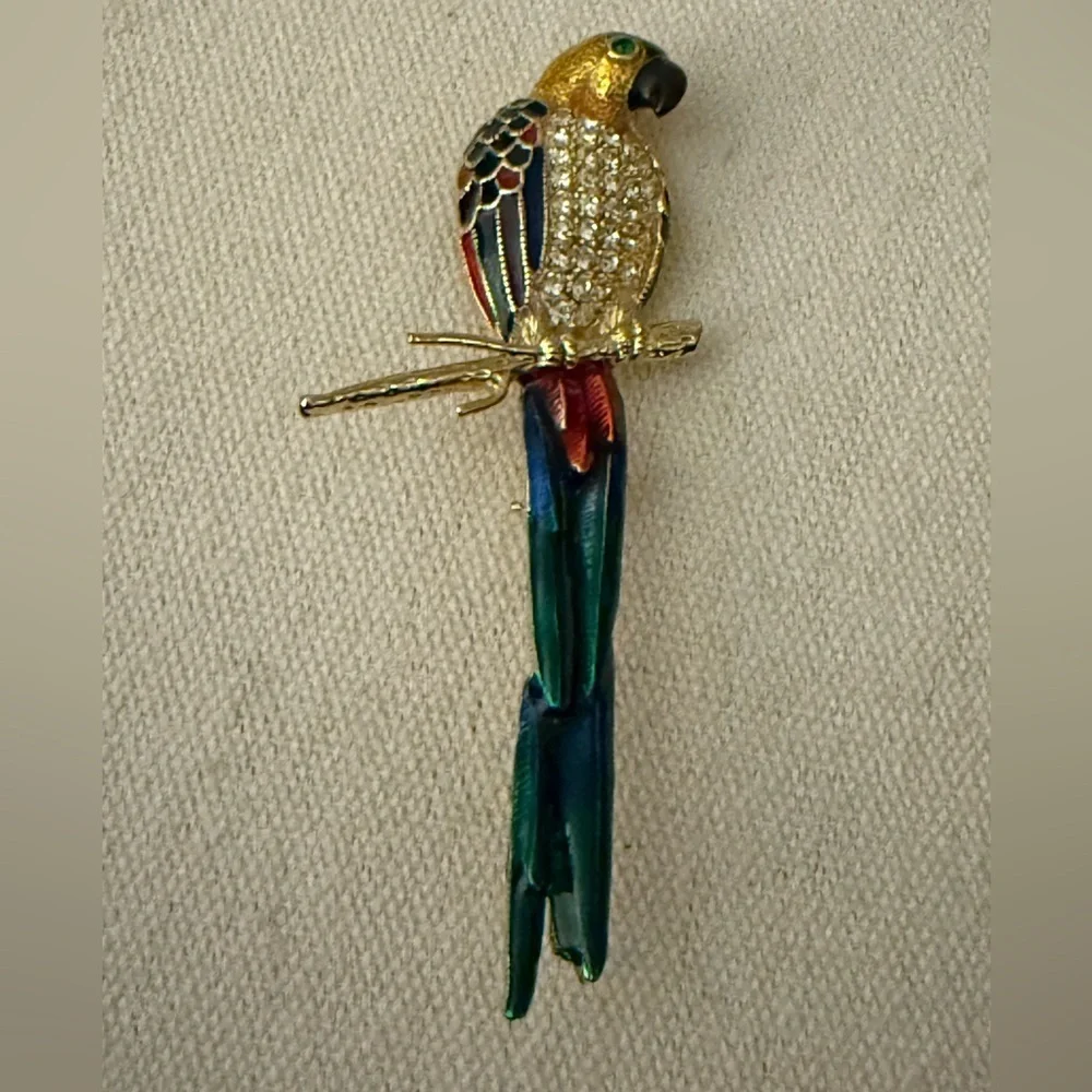 Vintage Figural Parrot Brooch Enamel & Rhinestone.  Circa 1990’s.